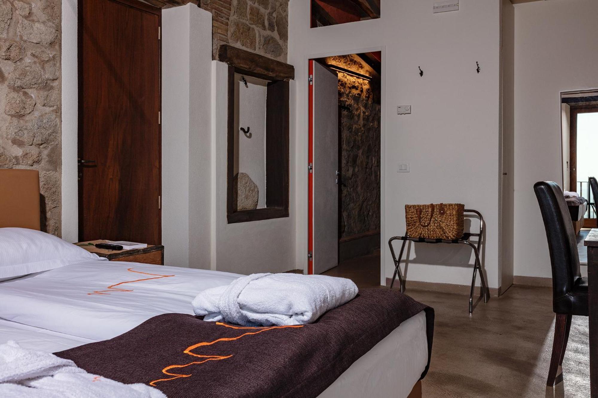 Valdonica Winery Fine Dine & Wine Hotel Sassofortino Exterior photo