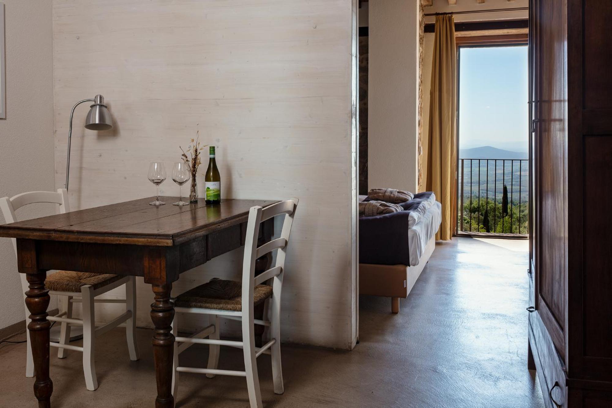Valdonica Winery Fine Dine & Wine Hotel Sassofortino Exterior photo