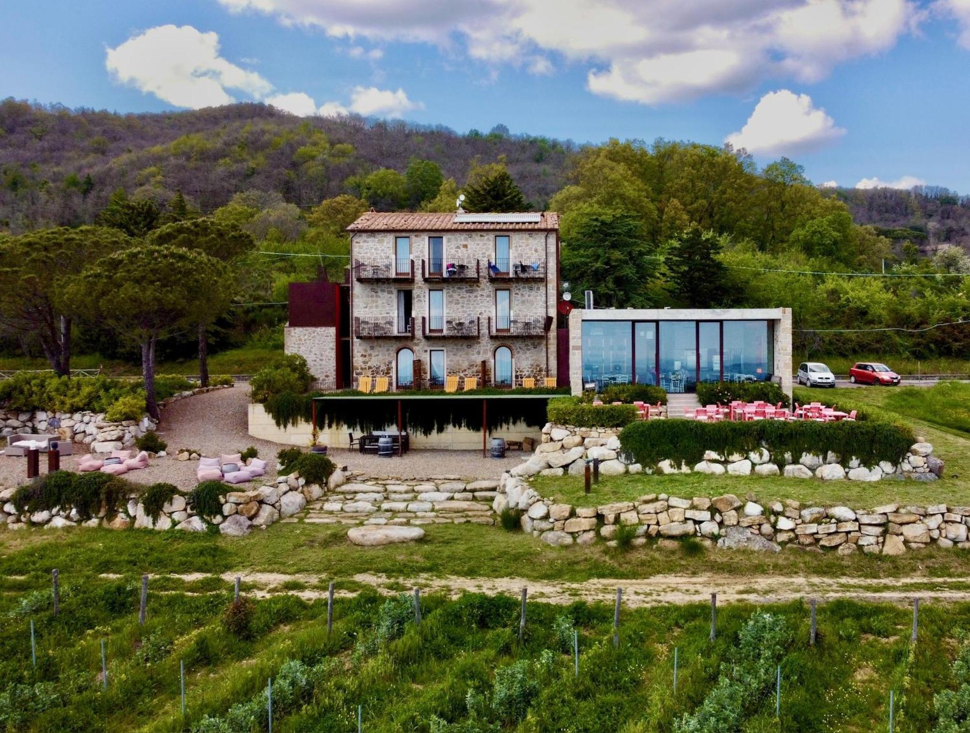Valdonica Winery Fine Dine & Wine Hotel Sassofortino Exterior photo